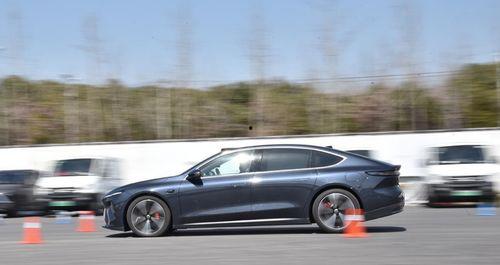 纯国产豪车视频大全下载,纯国产豪车视频大全下载精选集锦